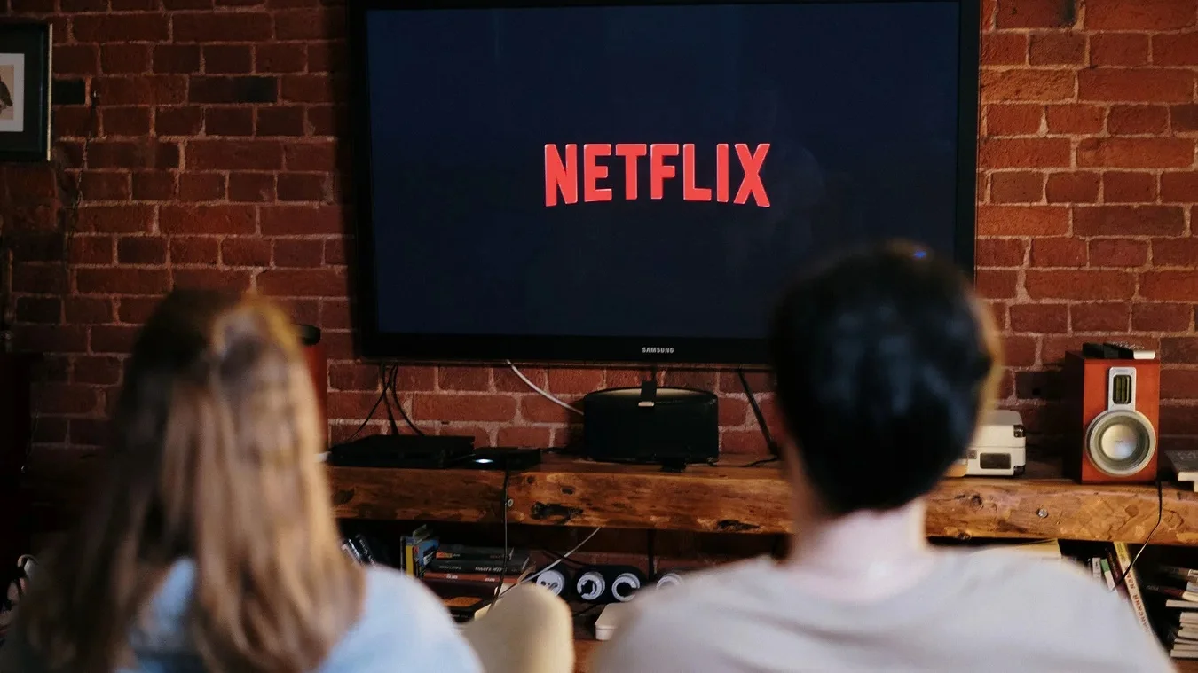 Netflix возвращает кабельное ТВ