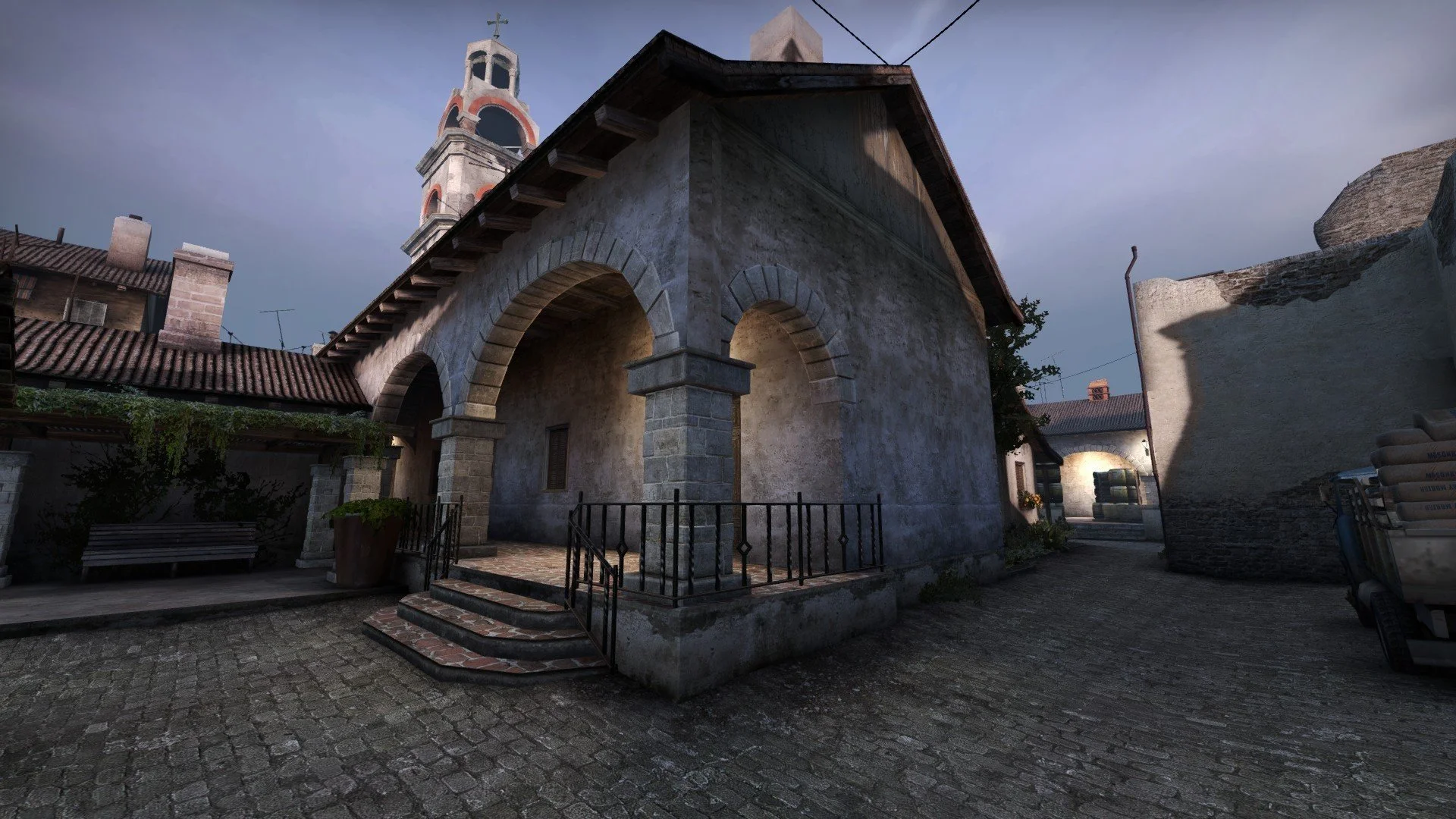 Ненастоящая Италия и минимум перемен с 1999 года. История карты Inferno в CS:GO