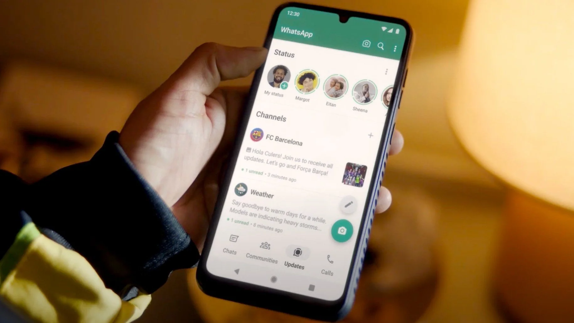 Как заблокировать человека в WhatsApp*