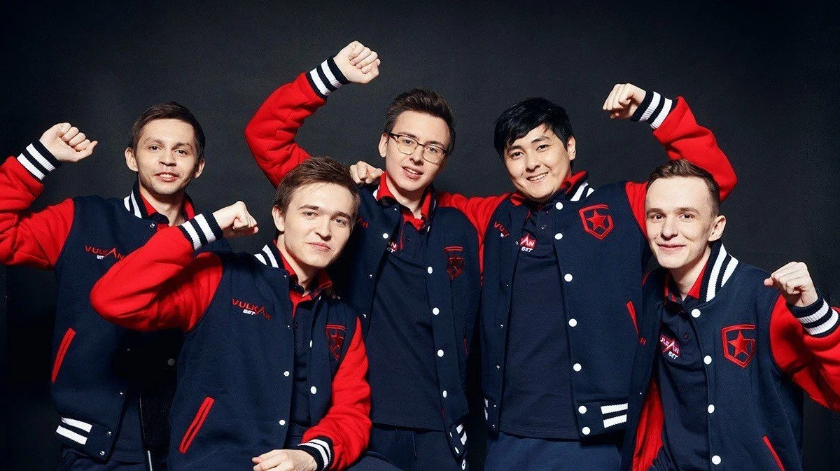 Gambit прошла в гранд-финал BLAST Spring Final, обыграв NAVI