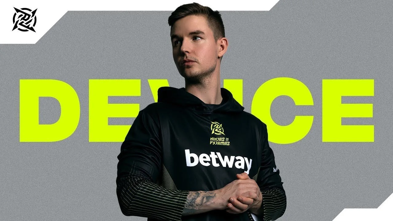 dev1ce покинул Astralis: что известно о самом громком трансфере года в CS:GO?