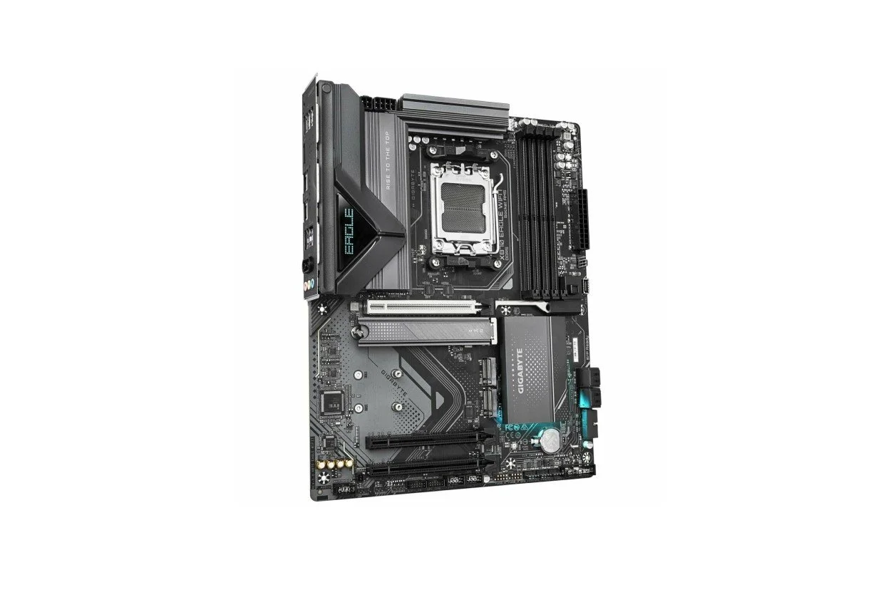 GIGABYTE X870 EAGLE