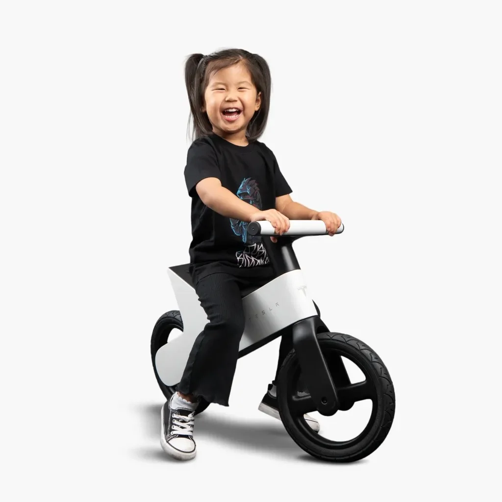 Balance Bike от Tesla