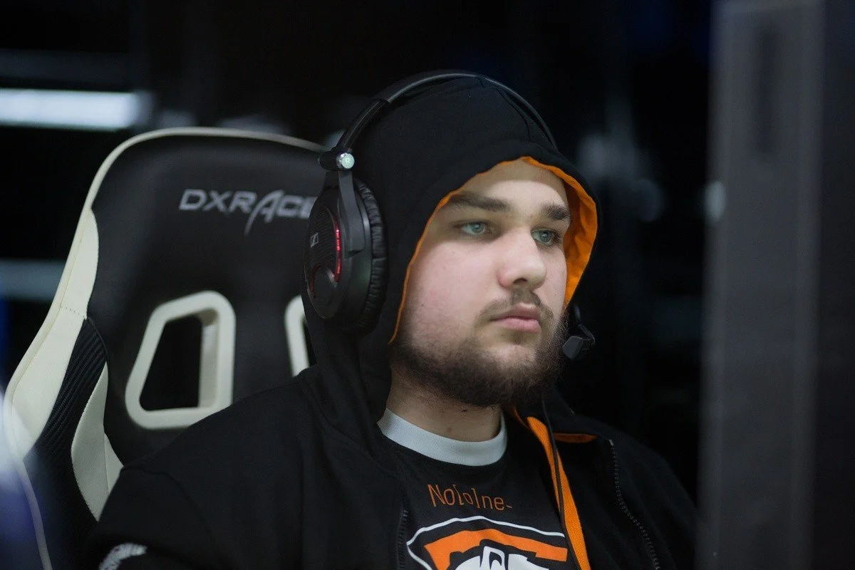 3 лучших хардлейнера в Dota прямо сейчас - навеяно переходом No[o]ne на тройку