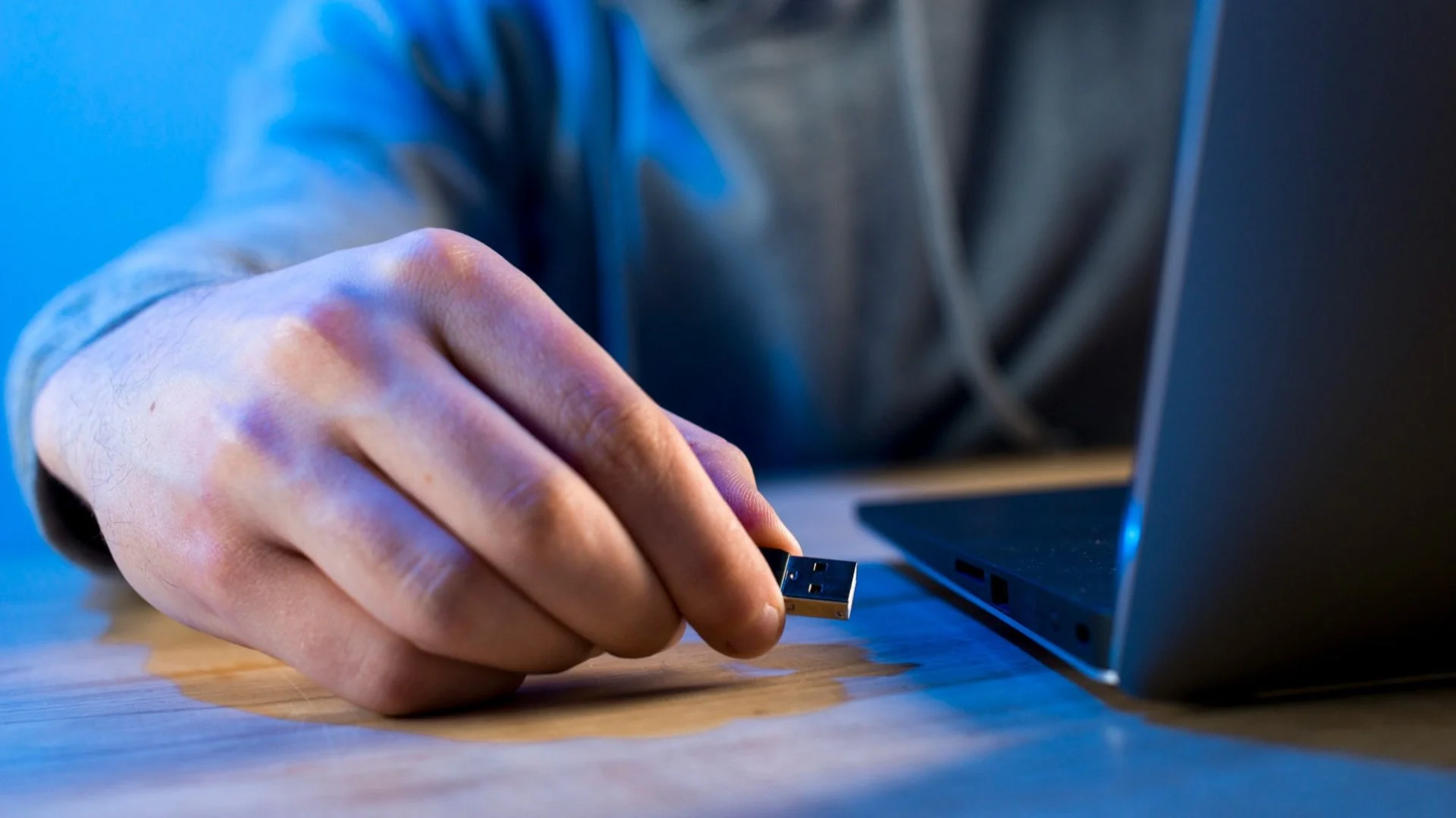 Как восстановить Windows 10 с флешки