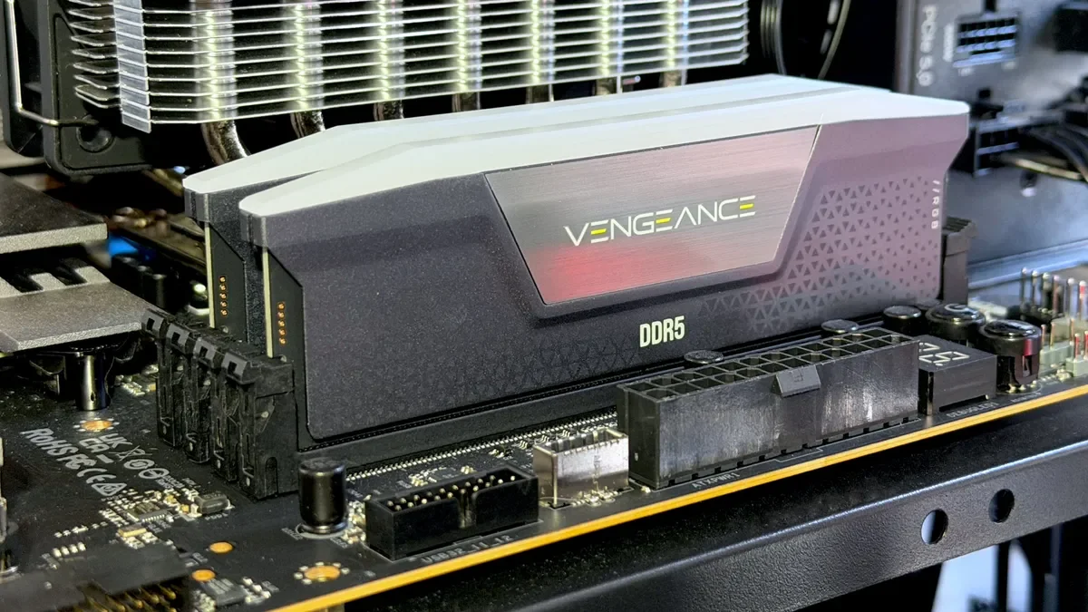 DDR5
