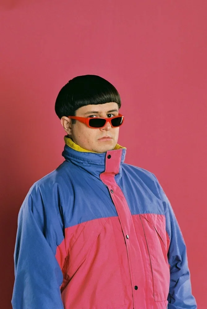 Оливер Три