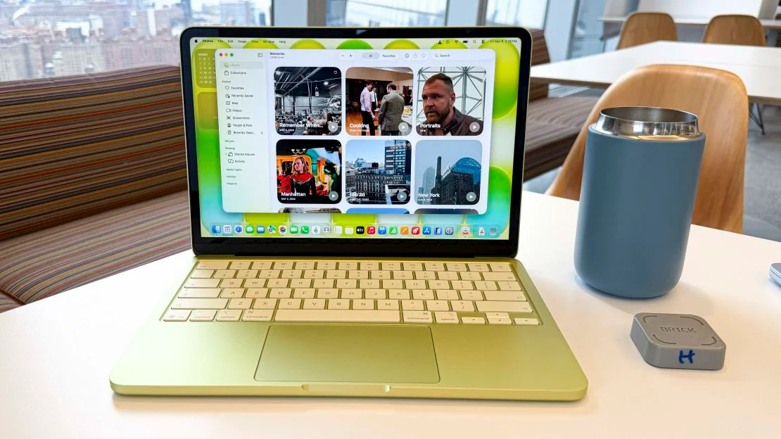 MacBook Neo