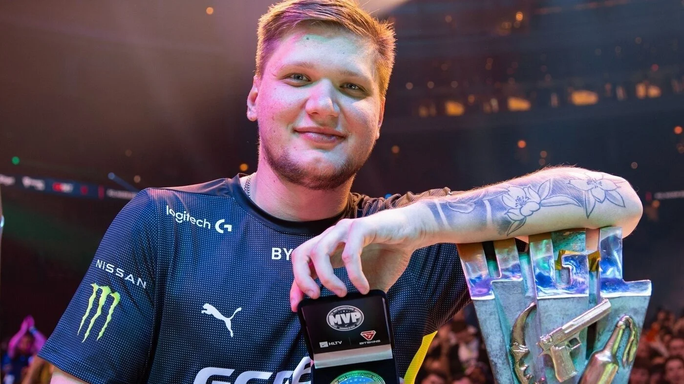 S1mple ушел из NAVI? Его новой командой стала FaZe Clan