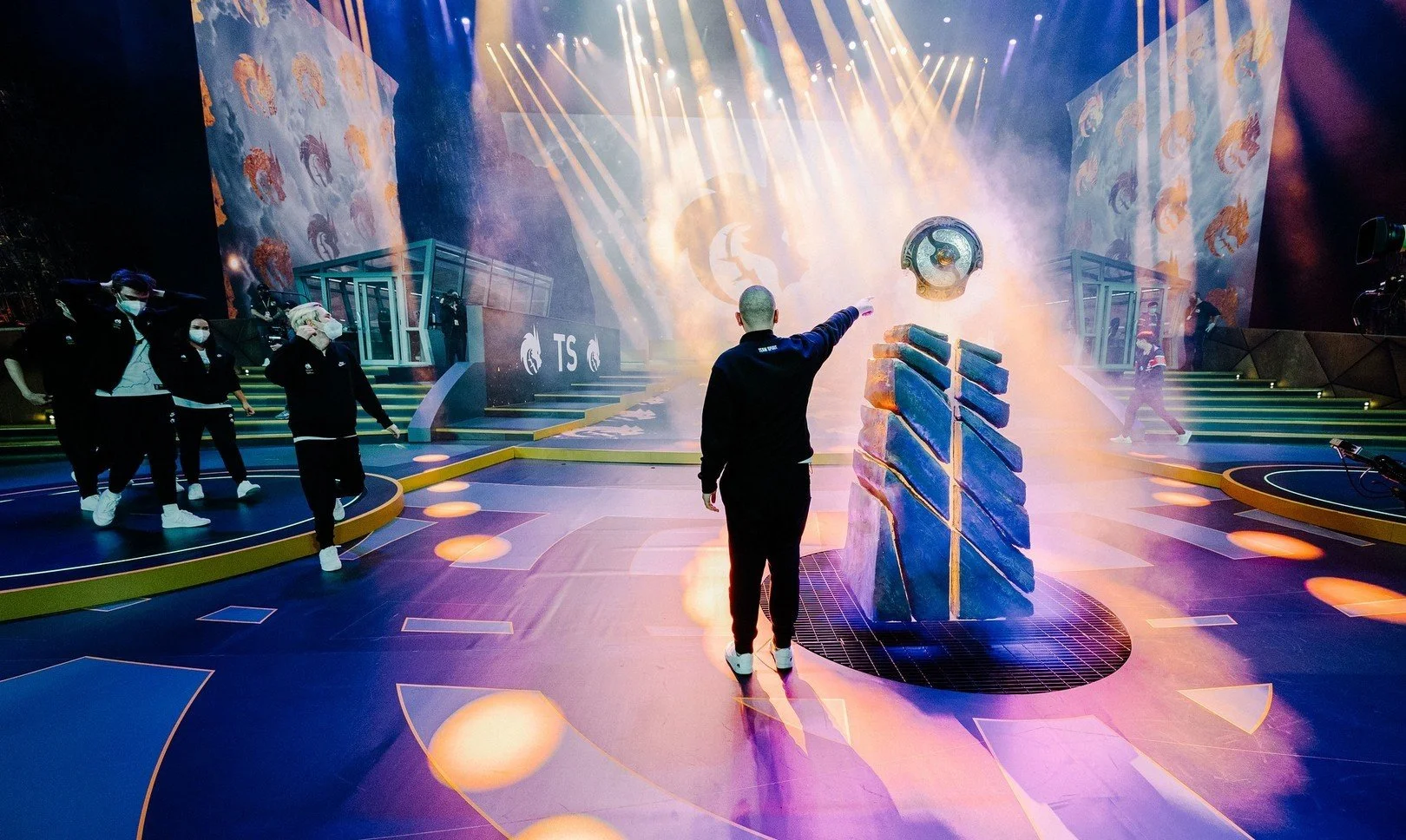 Гайд по Dota Pro Circuit 2021/2022 — формат, расписание, участники