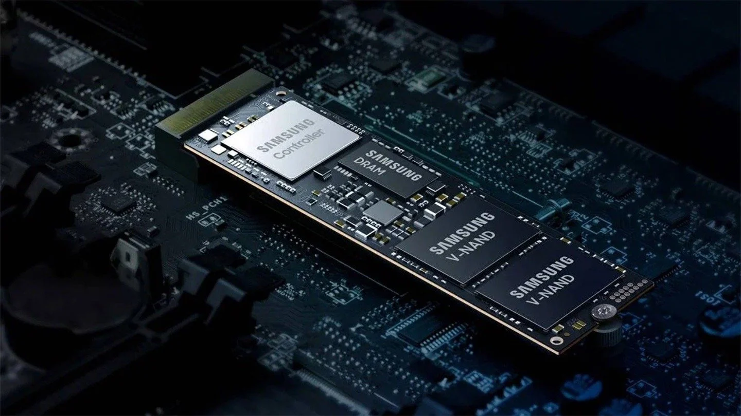 Где выгоднее купить SSD: обзор цен на торговых площадках РФ