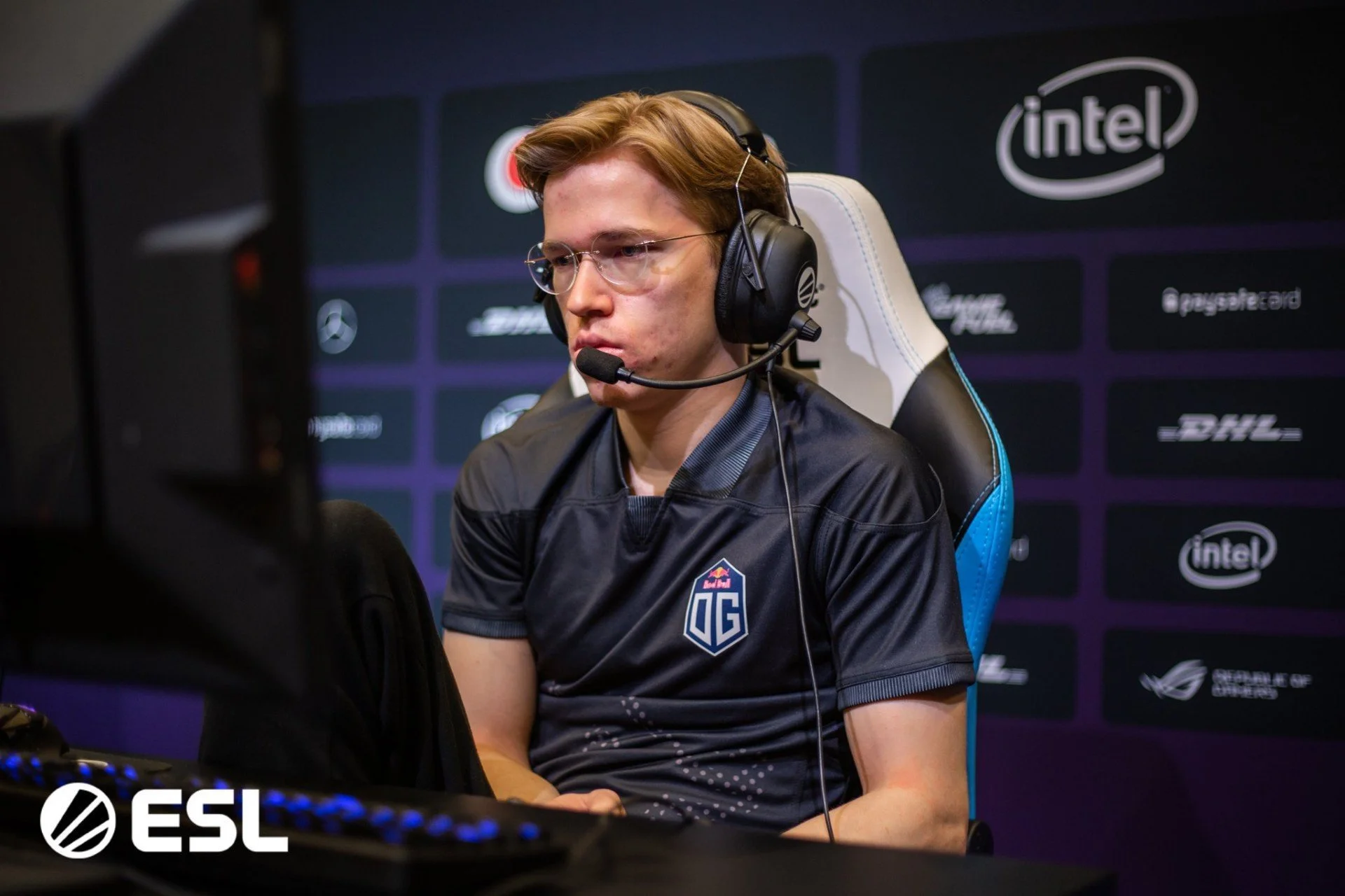 THD или как Topson играет на мидовом Tidehunter?