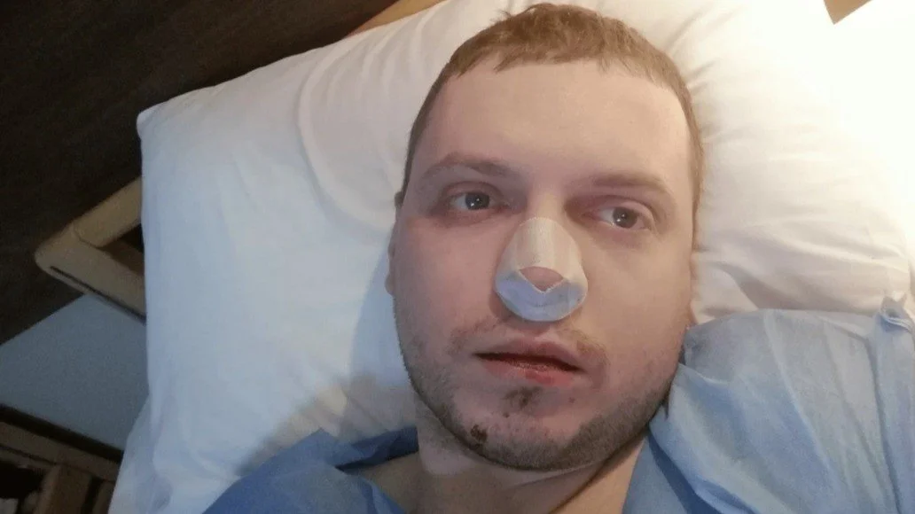 Полицейские слили видео, как штурмовали квартиру Папича