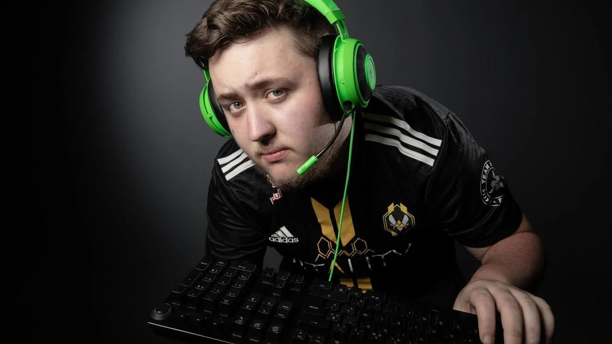 Leetify поделился статистикой по s1mple и ZywOo за 2020