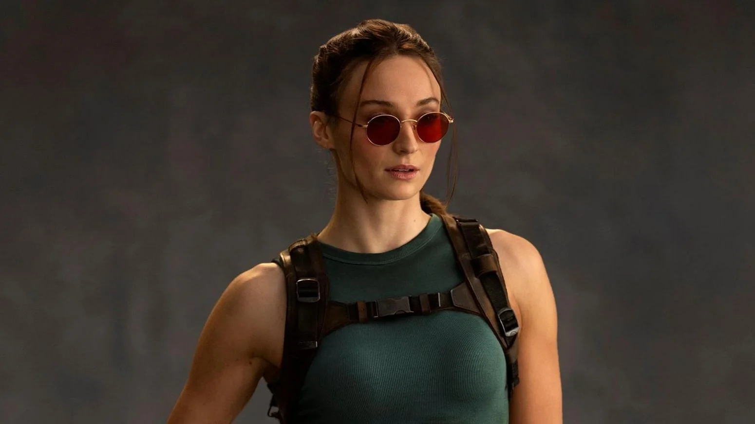 Съёмки сериала Tomb Raider остановлены из-за травмы Софи Тёрнер