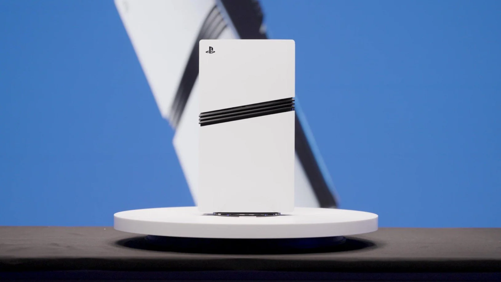 Сколько будет стоит PS5 Pro в России? Продавцы объявили цены