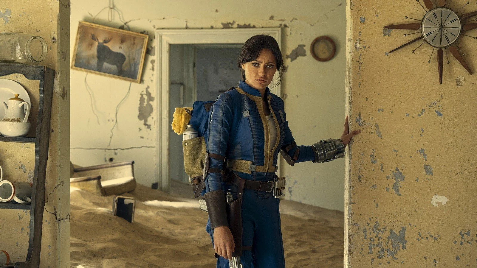 Второй сезон Fallout уже близко? Звезда сериала спешно проходит New Vegas