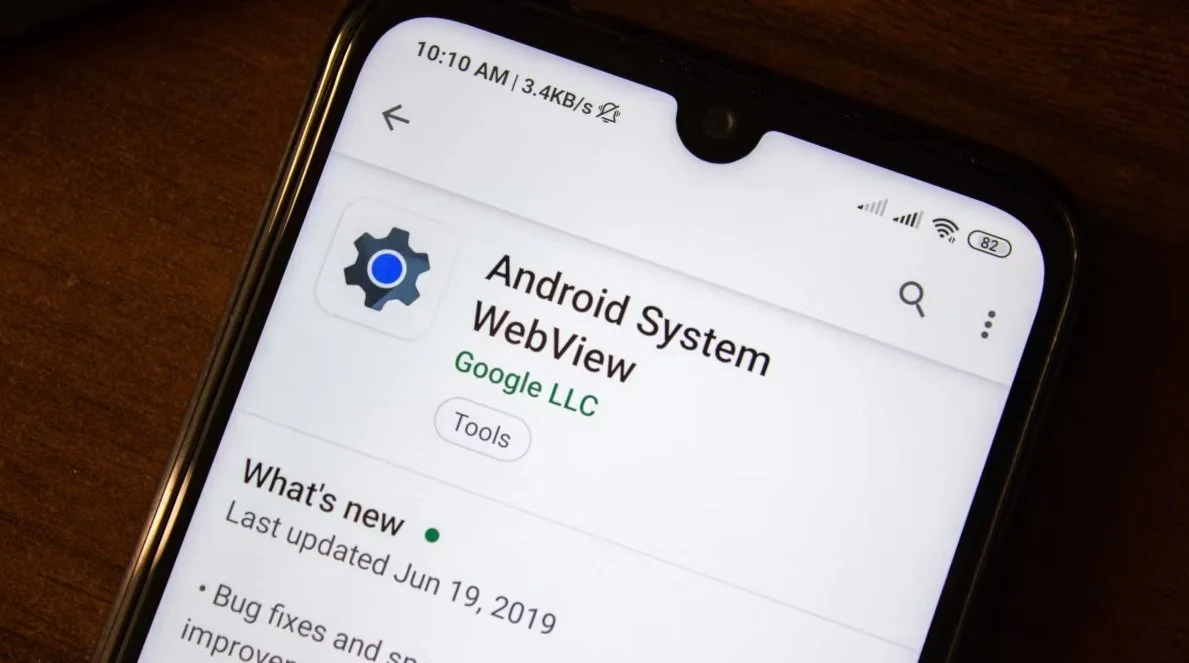 Источник: howtogeek / Android System WebView