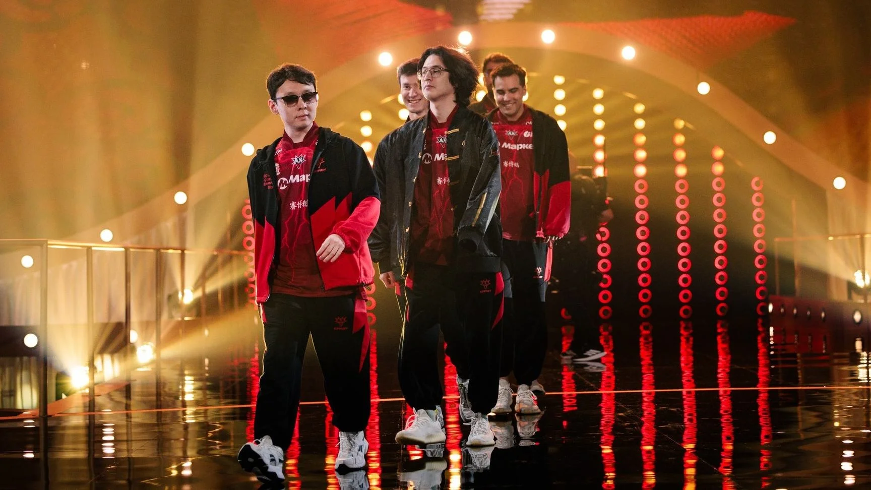 В топ-4 The International 2026 по Dota 2 прошли только команды из СНГ