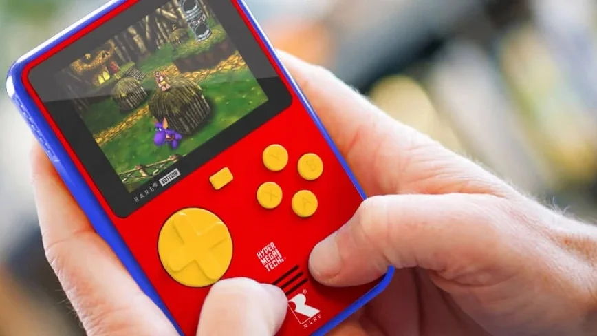 Новая ретро-констоль Retro-pocket будет поддерживать Banjo-Kazooie, Battletoads и ещё 12 игр