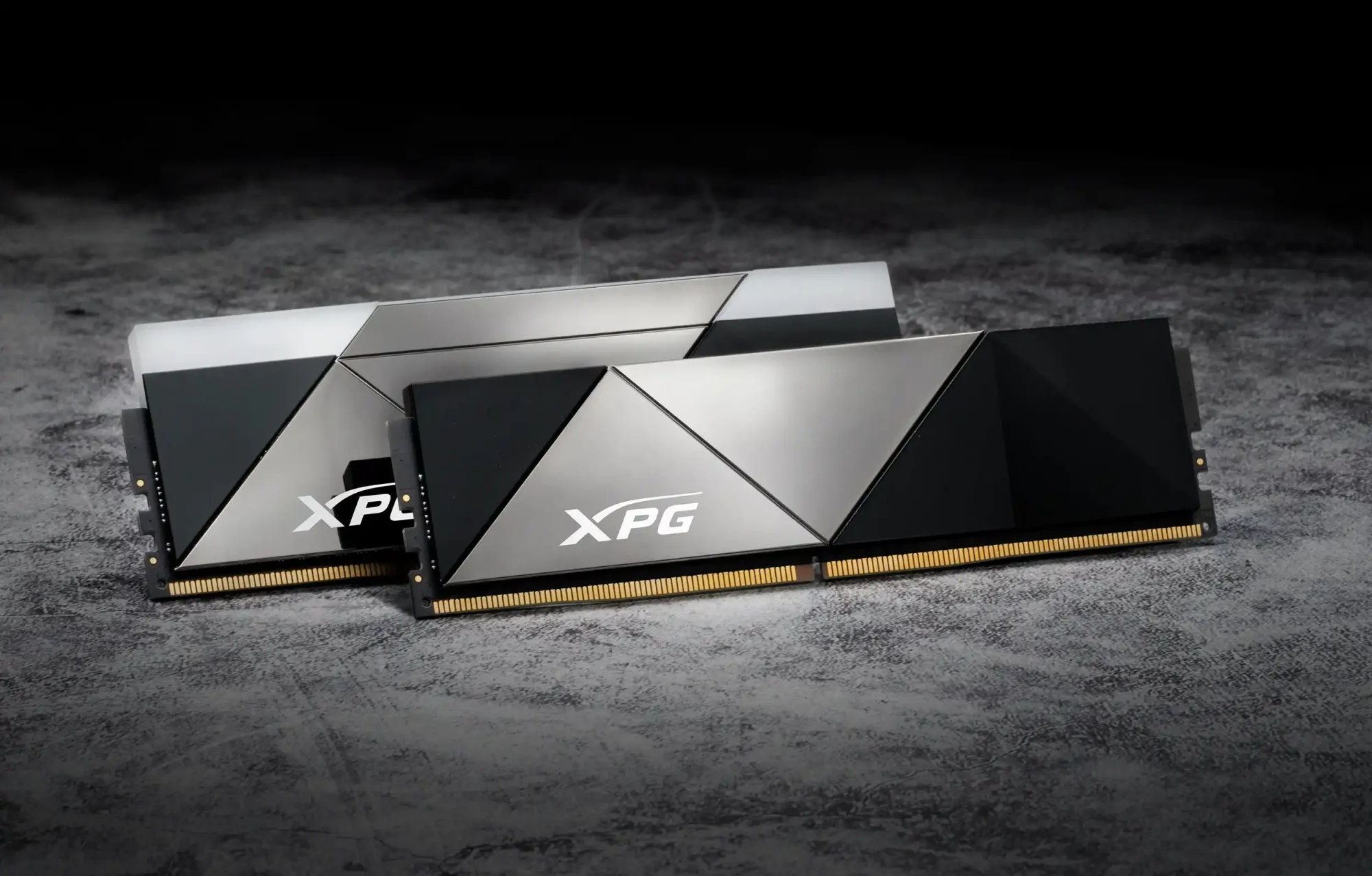 DDR5
