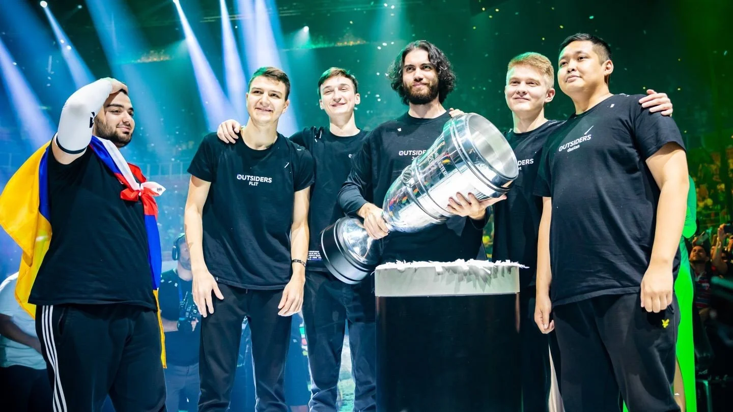 Valve составила рейтинг команд в CS:GO. В топ-5 Европы вошли Virtus.pro и NAVI
