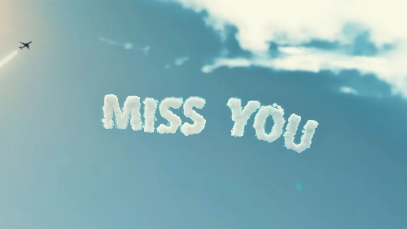 Кадр из клипа на песню Oliver Tree — «Miss You»