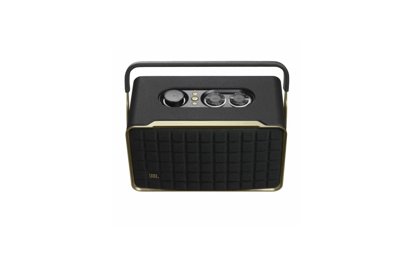 JBL «Authentics 300»