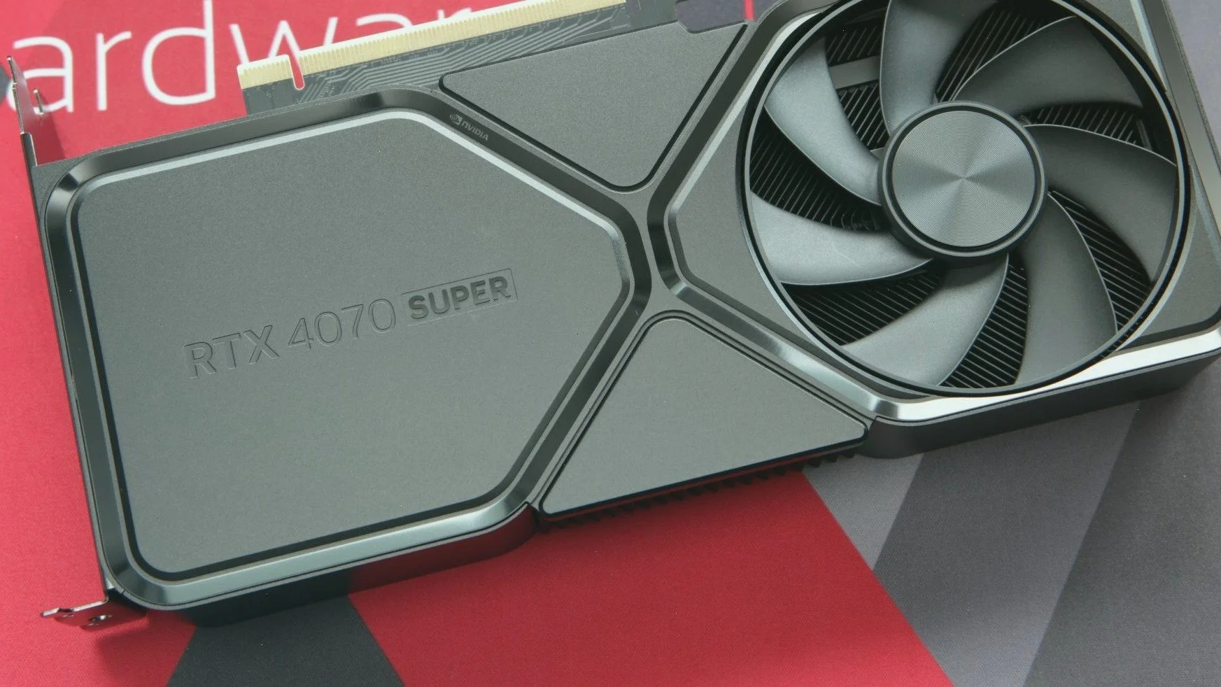GeForce RTX 4070 Super уже можно купить в России —  вот сколько стоит видеокарта