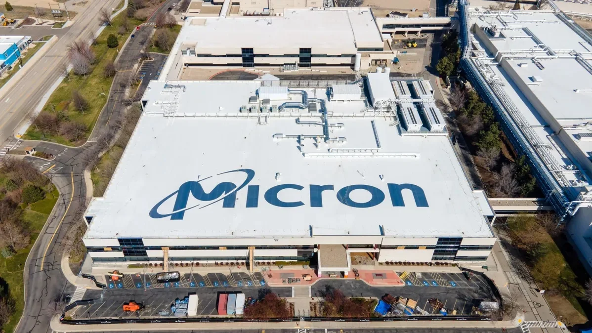 Micron представила DDR5-память ёмкостью 256 ГБ