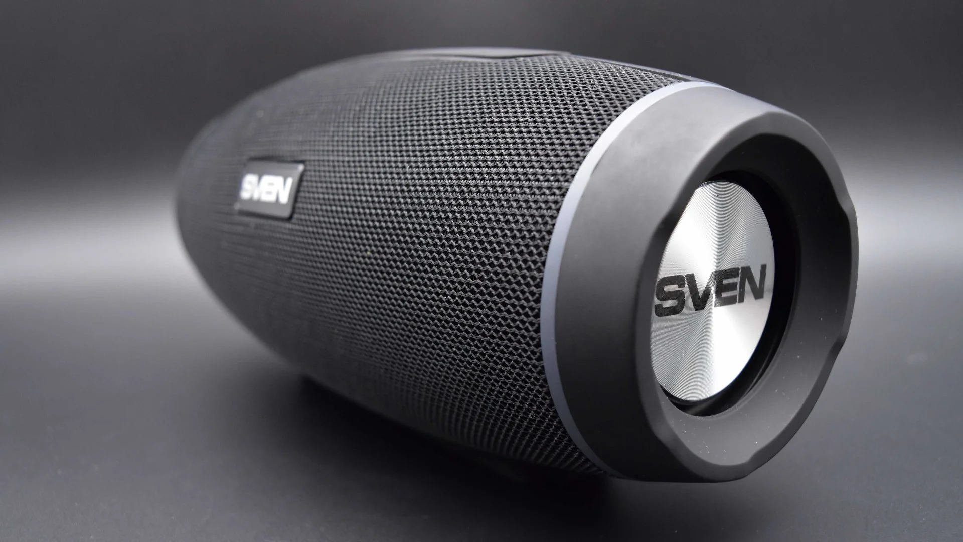 10 лучших Bluetooth-колонок 2025 года от SVEN
