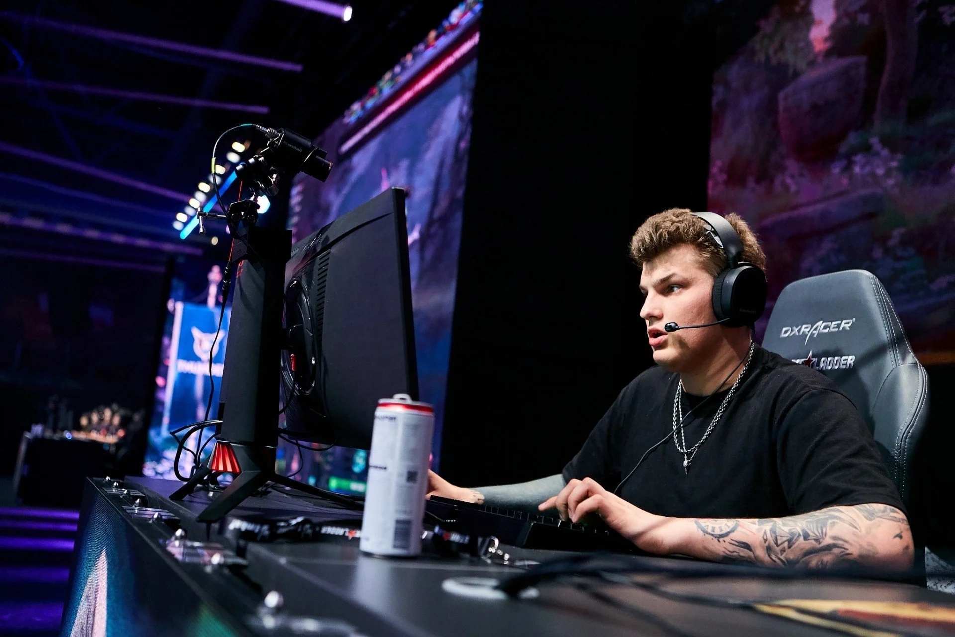Twitch-канал Iceberg`a будет забанен за слово «даун»