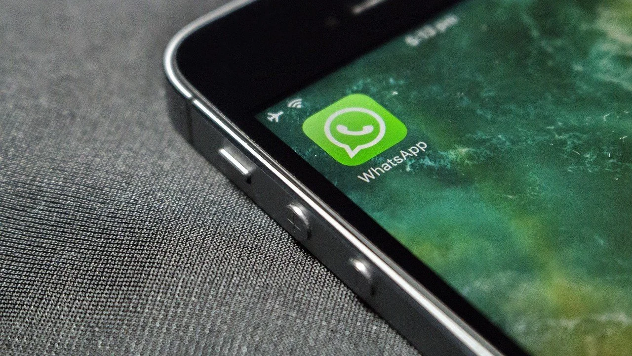 Как перенести WhatsApp* с iPhone на iPhone