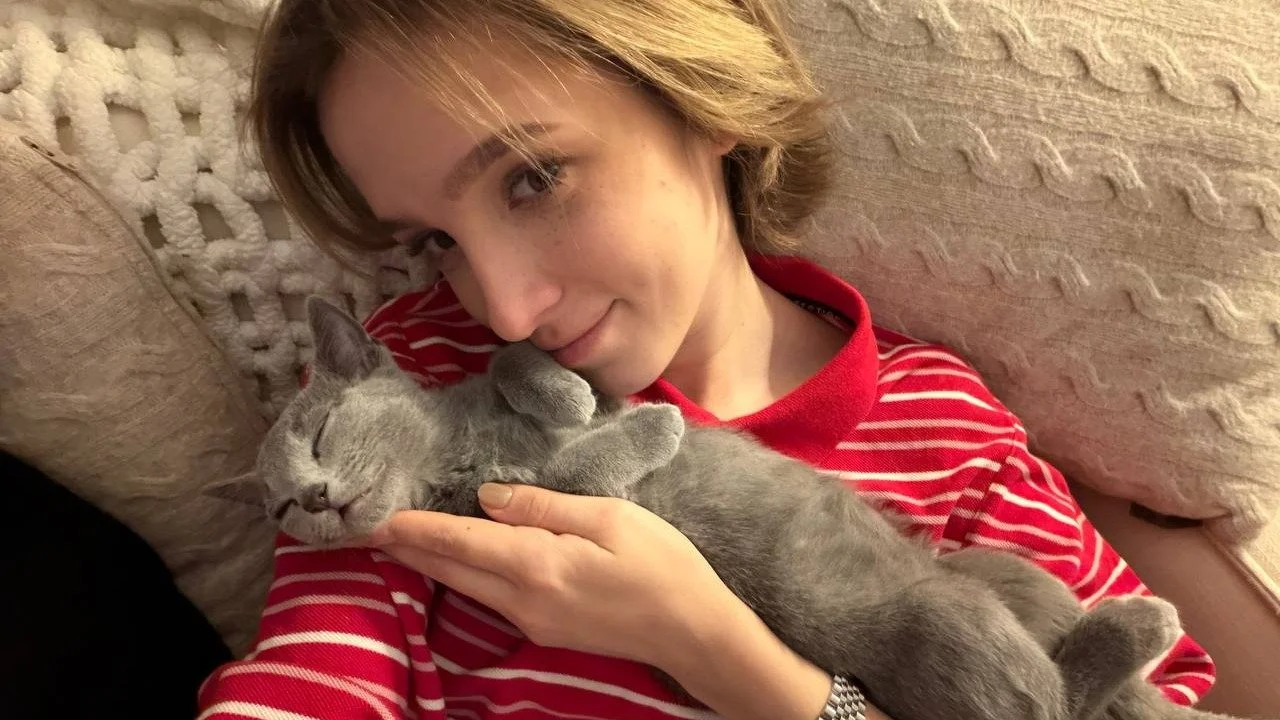 Токсис vs Генсуха: Пятерка и Бустер поддержали рэпера, а не стримершу