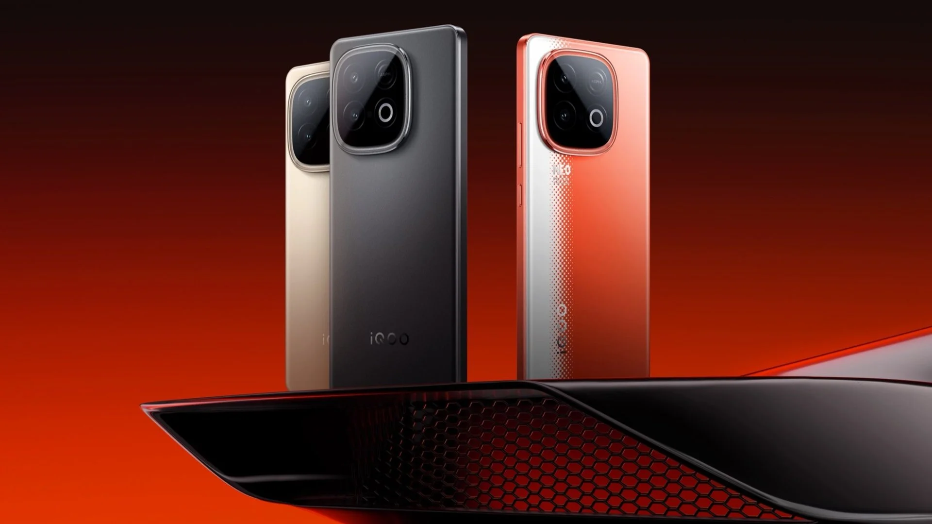 IQOO Neo 10: обзор игрового флагмана — плюсы, минусы, цены, где купить
