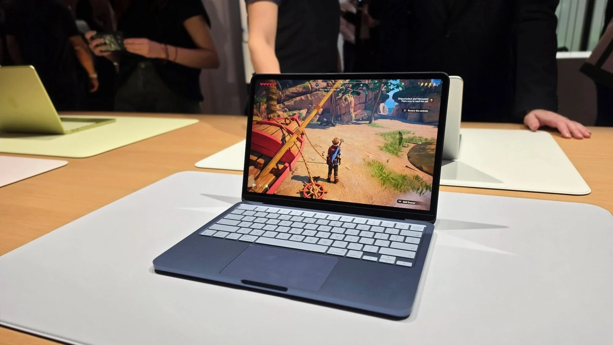 Apple входит в бюджетный гейминг? Компания показала MacBook Neo за $600