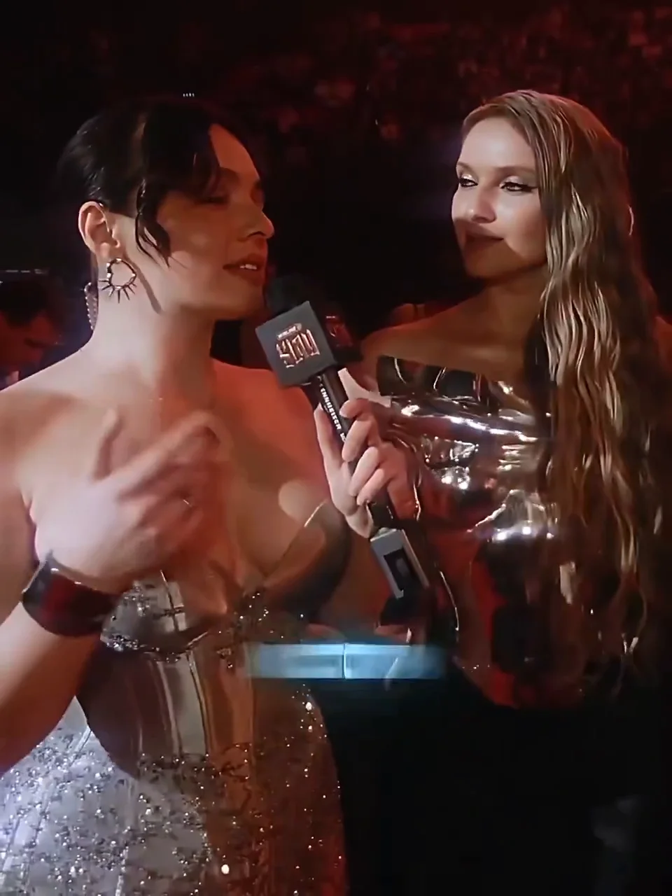 Дина на SLAY 2025