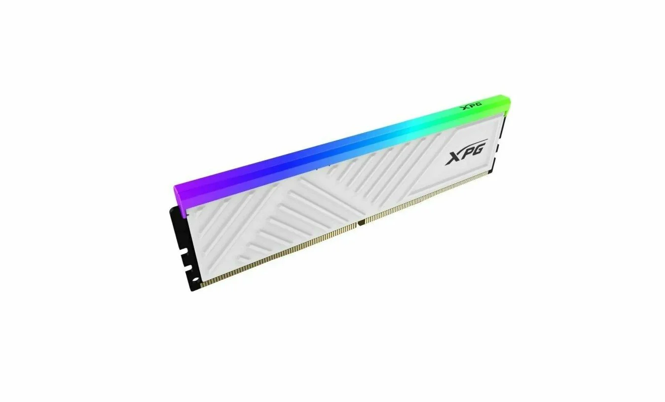 Источник: скриншот respawn.media / ADATA XPG Gammix AX4U320016G16A-SWHD35 16ГБ