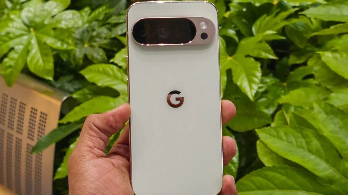 Google готовит большой редизайн Pixel 11 Pro с LED-подсветкой